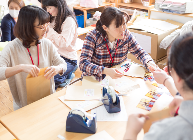 保護者会：卒園アルバム制作