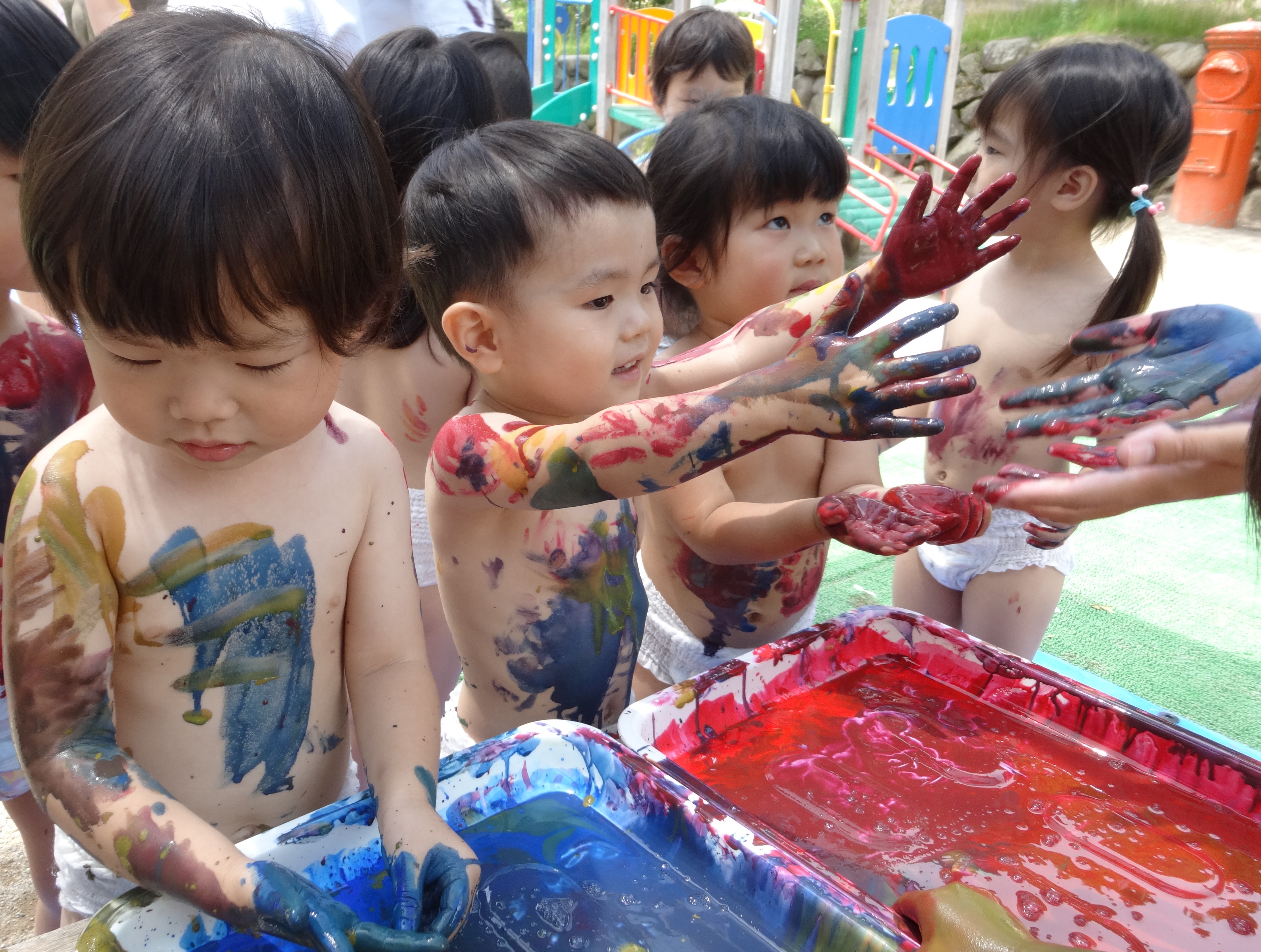 ボディペインティング 天童幼稚園